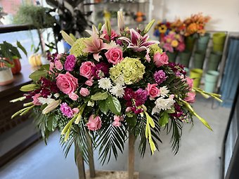 Beautiful Memories Casket Spray
