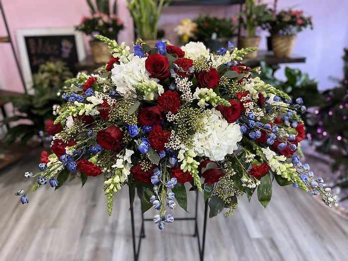 A Patriot\'s Tribute Casket Spray